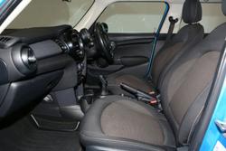 2018 MINI
Hatch Cooper