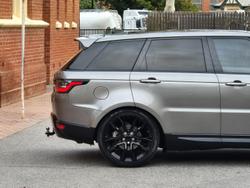 2018 Land Rover
                Range Rover Sport SDV6 HSE
