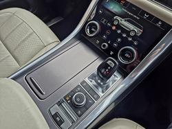 2018 Land Rover
Range Rover Sport SDV6 HSE
