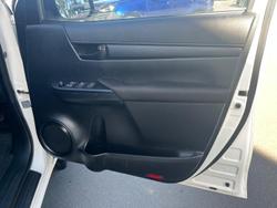 2019 Toyota
Hilux Workmate