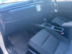 2019 Toyota
Hilux Workmate