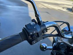2014 Suzuki VL250 (LC250 INTRUDER) Black