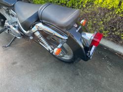 2014 Suzuki VL250 (LC250 INTRUDER) Black