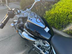 2014 Suzuki VL250 (LC250 INTRUDER) Black