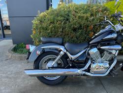 2014 Suzuki VL250 (LC250 INTRUDER) Black