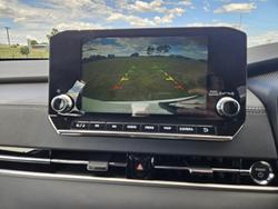 2024 Mitsubishi Outlander PHEV ES