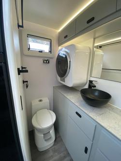 2025 JB Caravans Gator X 17'10 Fd Cafe Full Offroad