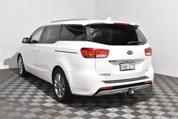 2017 Kia
Carnival Platinum