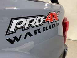 2022 Nissan
                Navara PRO-4X Warrior