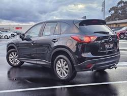 2015 Mazda
CX-5 Maxx Sport