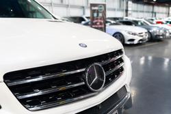 2015 Mercedes-Benz
                M-Class ML350 BlueTEC