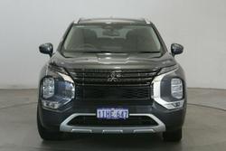 2024 Mitsubishi
Outlander LS