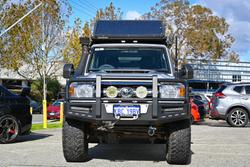 2022 Toyota
                Landcruiser GXL