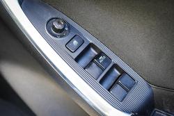 2013 Mazda
CX-5 Maxx