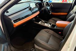 2022 Mitsubishi
Outlander PHEV Exceed Tourer