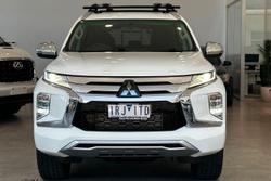 2020 Mitsubishi
                Pajero Sport GLX