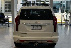2020 Mitsubishi
                Pajero Sport GLX