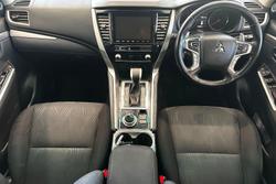2020 Mitsubishi
                Pajero Sport GLX