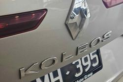 2017 Renault
                Koleos Zen