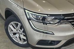 2017 Renault
                Koleos Zen