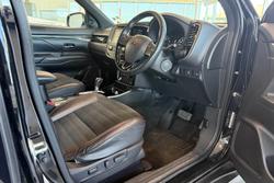 2019 Mitsubishi
Outlander Black Edition