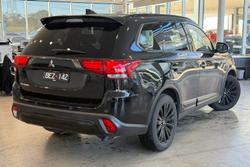 2019 Mitsubishi
Outlander Black Edition
