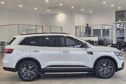 2020 Renault
                Koleos Black Edition