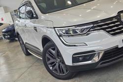 2020 Renault
                Koleos Black Edition
