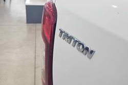 2020 Mitsubishi
                Triton GLX-R