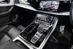 2023 Audi
Q7 55 TFSI S line
