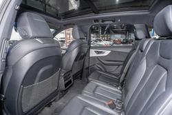 2023 Audi
Q7 55 TFSI S line