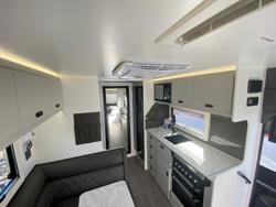 2025 JB Caravans Gator X 18Ft Family Full Offroad