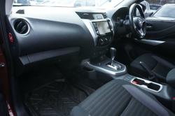 2021 Nissan
Navara ST