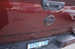 2021 Nissan
Navara ST