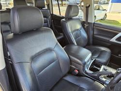 2017 Toyota Landcruiser VX VDJ200R 4X4 Dual Range Crystal Pearl