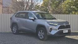 2022 Toyota
RAV4 GX