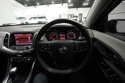 2013 Holden
Commodore SS V