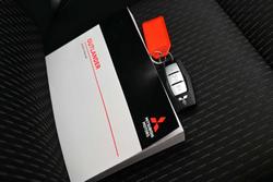 2024 Mitsubishi
                Outlander ES