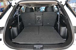 2024 Mitsubishi
                Outlander ES