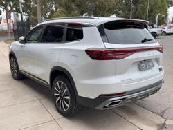 2025 Chery
                Tiggo 8 Super Hybrid Ultimate