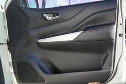 2019 Nissan
Navara N-TREK