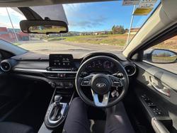 2019 Kia
Cerato S