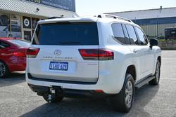 2022 Toyota
Landcruiser Sahara