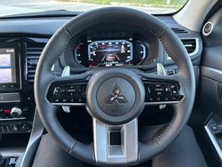 2024 Mitsubishi Pajero Sport Exceed