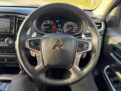 2023 Mitsubishi
Triton GLS