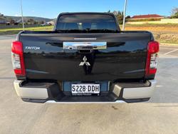 2023 Mitsubishi
Triton GLS