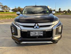 2023 Mitsubishi
Triton GLS