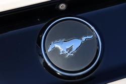 2017 Ford
Mustang