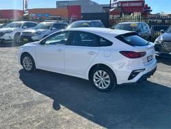 2021 KIA
                CERATO S