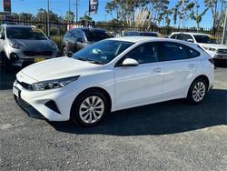 2021 KIA
                CERATO S